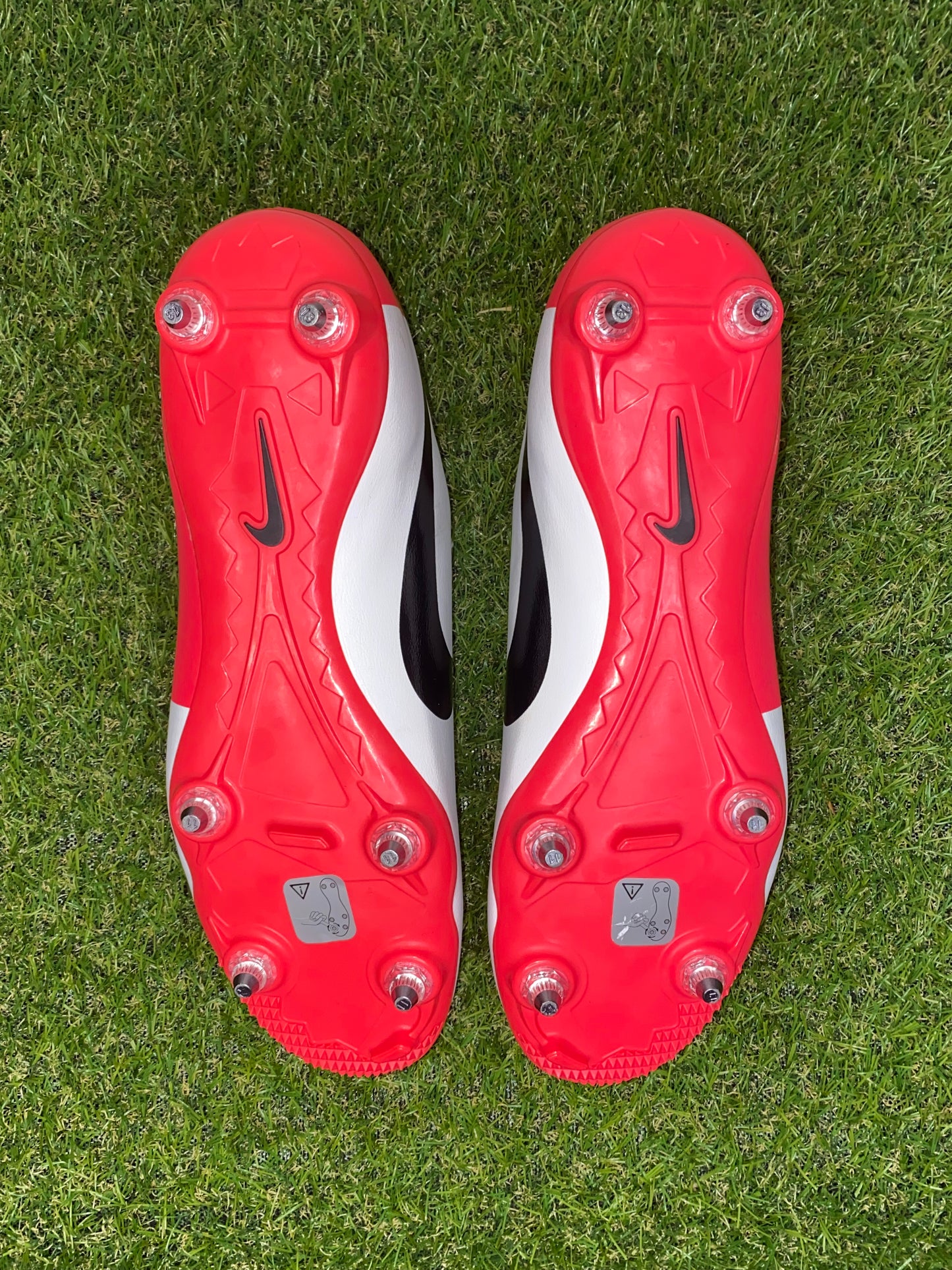 Nike Mercurial Vapor 8 Euro 2012 Clash Pack